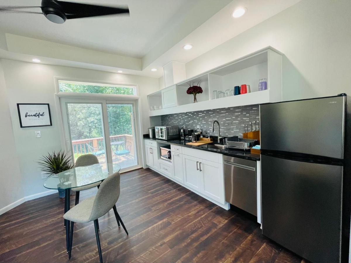 Sonsak - Unit 3 Daire Charlottesville Dış mekan fotoğraf